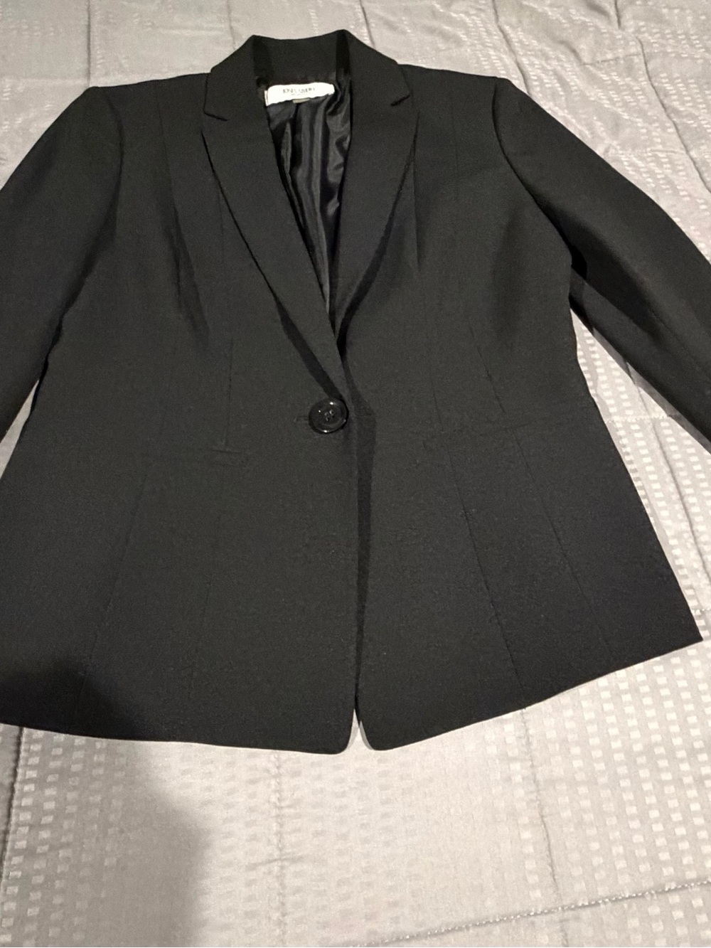 Jones Studio Black Single-Button Women's Blazer